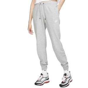 Nike Women Sweatpants
